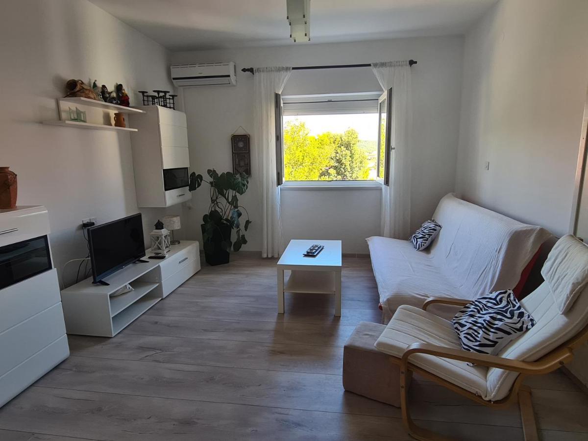Apartman Karmen Barbat na Rabu Zewnętrze zdjęcie