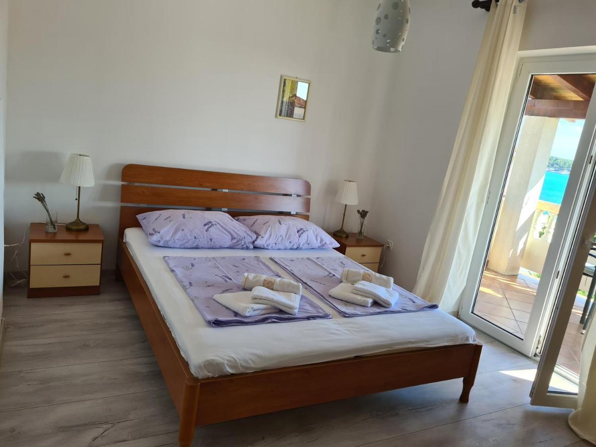 Apartman Karmen Barbat na Rabu Zewnętrze zdjęcie