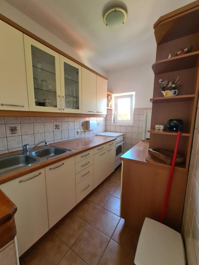 Apartman Karmen Barbat na Rabu Zewnętrze zdjęcie